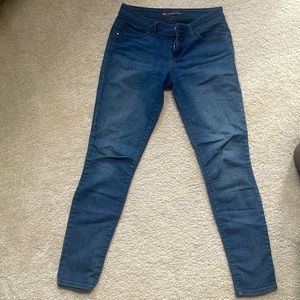Dark wash skinny jeans